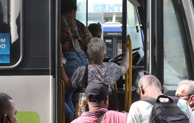 RJ: reclamações por falta de refrigeração em ônibus passam de 5 mil