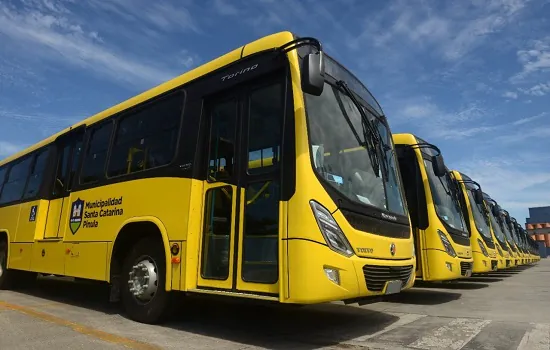 Exportação de ônibus segue favorecida pela alta do dólar