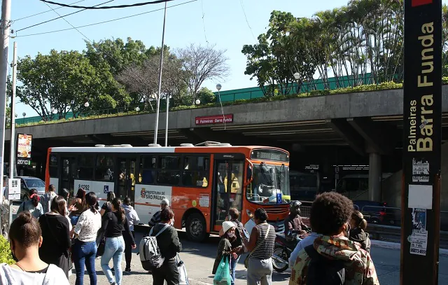 Linhas serão desviadas em Cidade Dutra nesta sexta-feira (7)