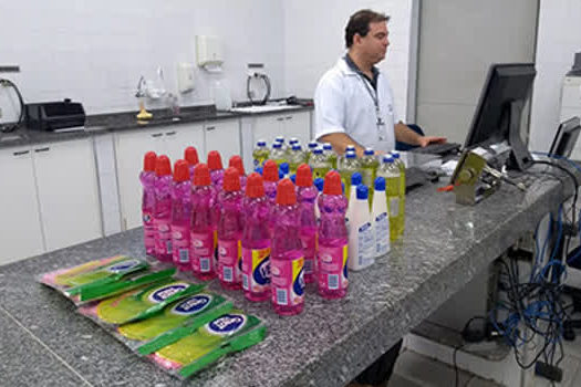 “Operação Casa Limpa” detecta erros em 33% dos produtos de limpeza