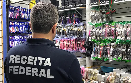 Operação da Receita mira em 500 mil relógios ‘piratas’ no centro de SP