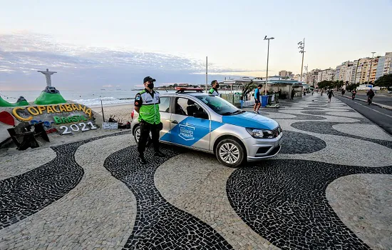 Mulher acusada de gerenciar tráfico no Jacarezinho é presa em Copacabana