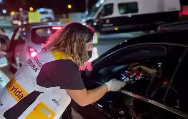 Detran.SP autua dez durante blitz da Operação Direção Segura Integrada em São Bernardo