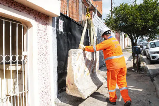 Santo André interdita ferro-velho na Vila Lutécia