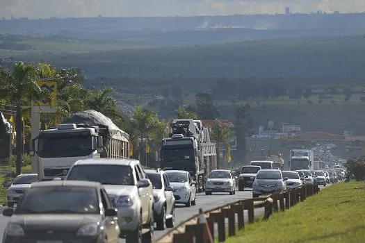 Acidentes em rodovias federais durante o feriado causaram 72 mortes