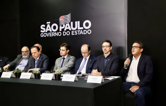 Governo de SP amplia apoio em rodovias durante o verão