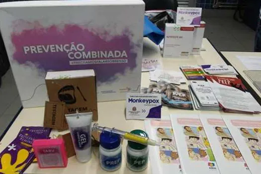 Estação Tatuapé do Metrô recebe campanha de orientação e combate ao HIV