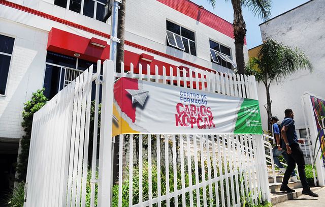 Centro de Formação Carlos Kopcak oferece orientação profissional em Diadema