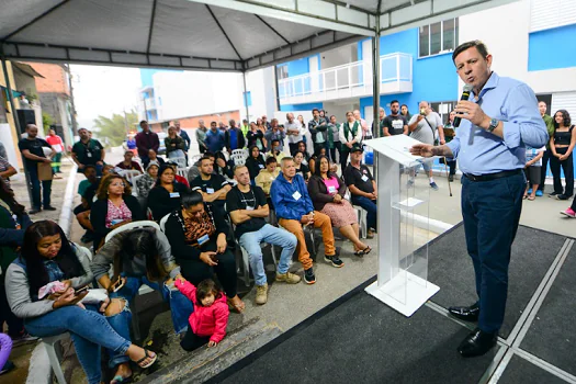 Prefeito Orlando Morando entrega mais 16 moradias no Capelinha