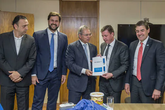 Prefeito Orlando Morando participa de audiência com Ministro Paulo Guedes