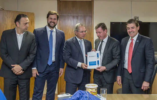 Prefeito Orlando Morando participa de audiência com Ministro Paulo Guedes