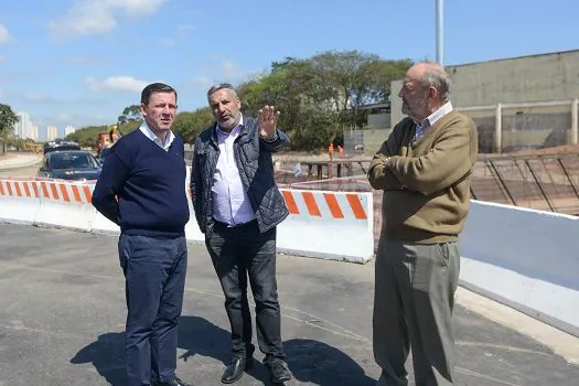 Prefeito Orlando Morando entrega primeiro trecho da nova Marginal Ribeirão dos Couros