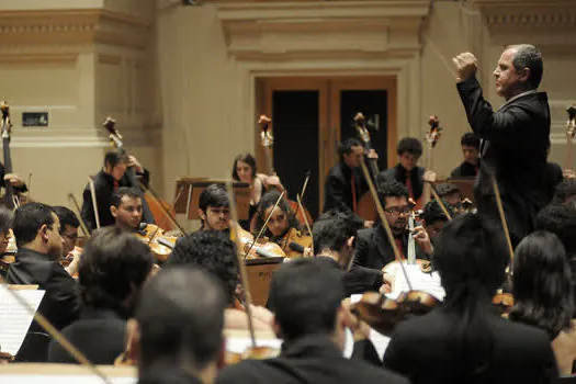 Orquestra Sinfônica Heliópolis comemora Páscoa no MASP