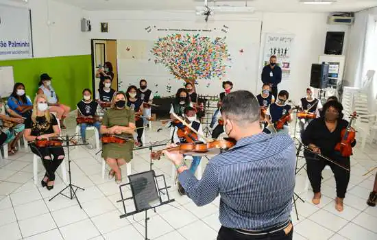 São Bernardo retoma projeto para formação da orquestra mirim municipal