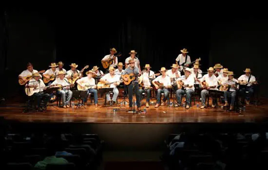 Orquestra de Violas apresenta show gratuito no Teatro CENFORPE