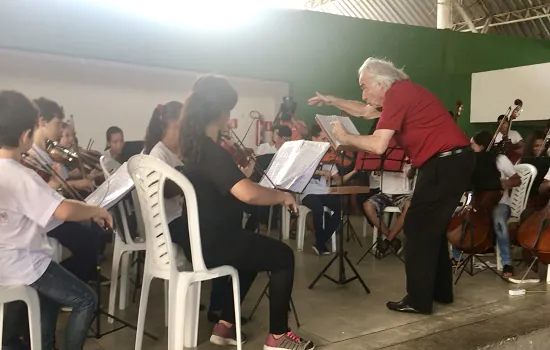 Viver fora dos grandes centros não é mais empecilho para aprender música em alto nível