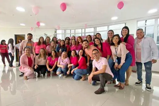 Fundação do ABC organiza palestra sobre Outubro Rosa para os funcionários