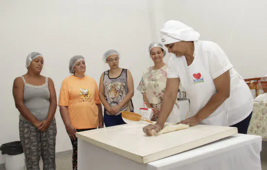 CRAS de Ribeirão Pires recebem curso gratuito de Padaria Artesanal