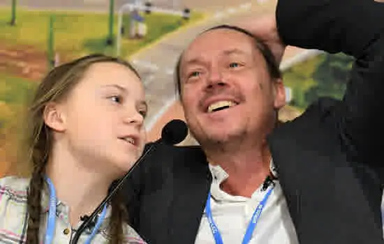 Pai de Greta Thunberg disse que ‘não apoiava’ o ativismo da filha