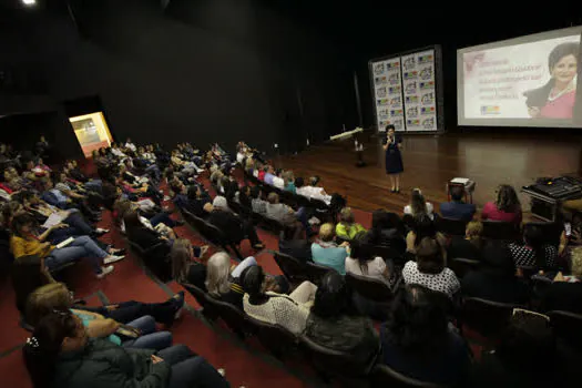 Empoderamento e protagonismo feminino pautam palestra em Ribeirão Pires