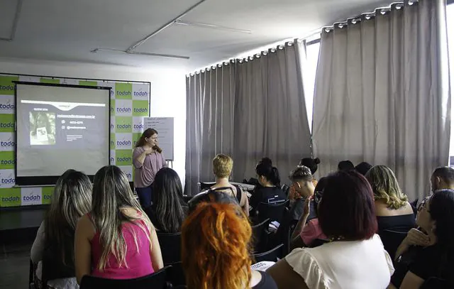 Diadema promove palestra em parceria com o SEBRAE para profissionais da Beleza