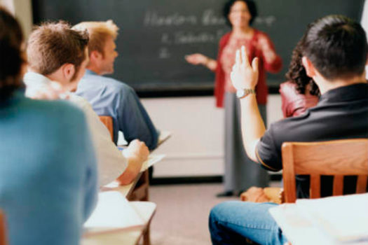 Dia da Mulher- Professoras lideram o ranking das ocupações femininas