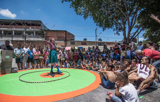 SESC Santo André recebe apresentação dos Palhaços Sem Fronteiras