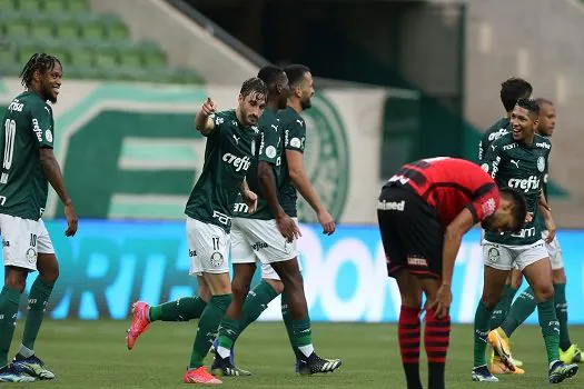 Palmeiras e Atlético-GO empatam com dois golaços na primeira etapa