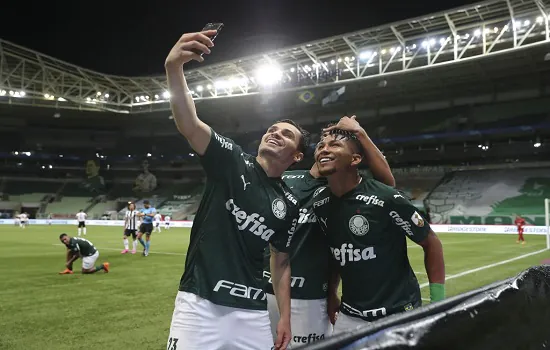 Palmeiras vence Libertad por 3 a 0 e está na semifinal da Libertadores