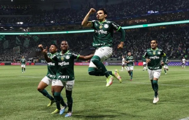 Palmeiras perde dois pênaltis