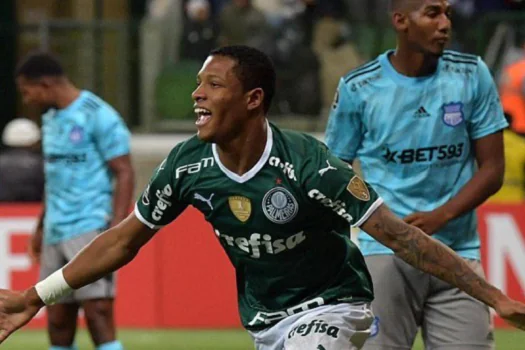 Palmeiras bate Emelec por placar mínimo e adia recorde de gols na Libertadores