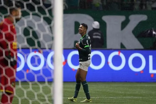 Rony garante classificação do Palmeiras para as semis do Paulista