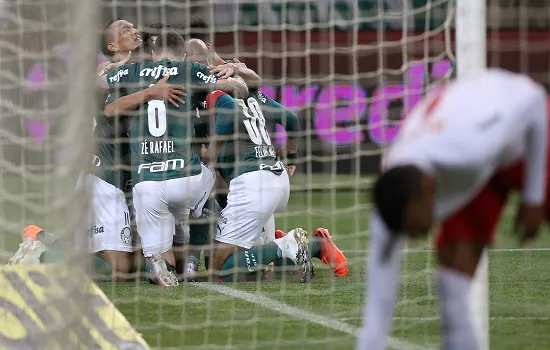 Palmeiras vence Bragantino e se garante nas quartas de final da Copa do Brasil