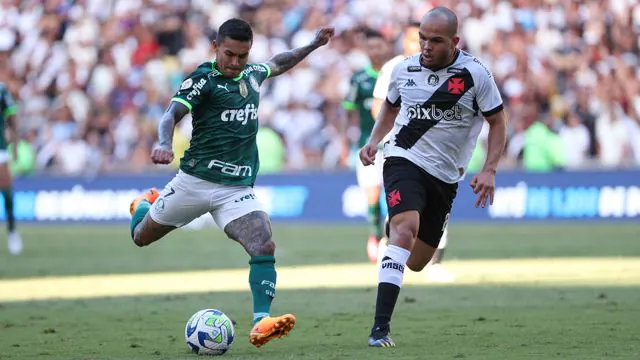 Palmeiras arranca empate com o Vasco em jogo movimentado