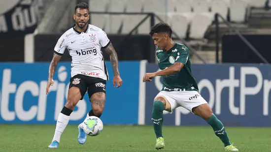 Palmeiras vence Corinthians fora de casa e embala 2ª vitória consecutiva