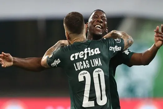 Palmeiras goleia Delfín e avança fácil para às quartas de final