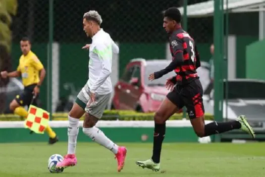 Palmeiras ganha jogo-treino contra o Oeste antes de volta ao Brasileirão