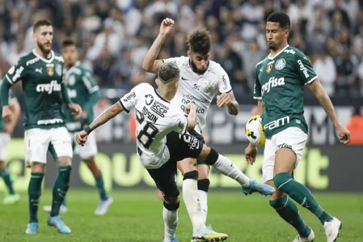 Palmeiras x Corinthians marca 7 anos de torcida única em SP; clubes querem fim da medida