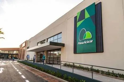 Supermercados recebem doações para Campanha do Agasalho