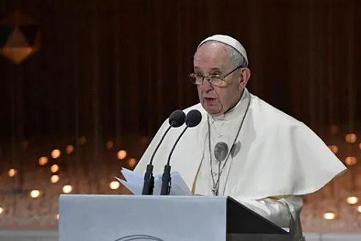 Papa Francisco recua sobre ordenação de homens casados como padres na Amazônia