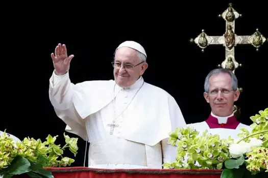 Papa Francisco celebra missa de Páscoa e condena ‘obstáculos’ para a paz mundial