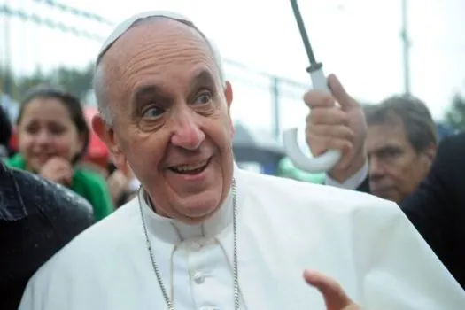 Papa Francisco diz rezar por vítimas de enchentes no Rio Grande do Sul