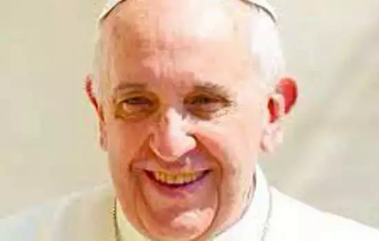 Papa Francisco celebrou missa de véspera do Natal