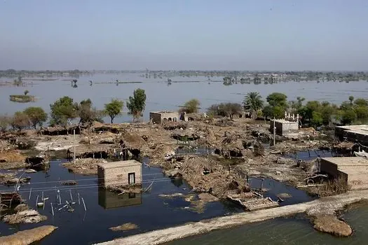 Chuvas podem deixar um terço do Paquistão inundado