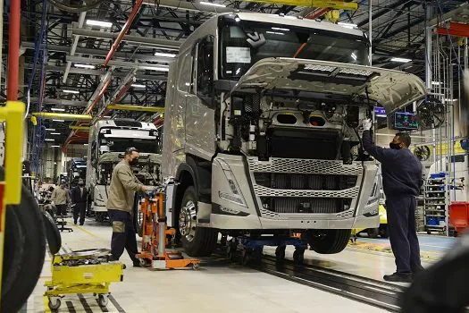 Para não perder o embalo – Volvo investirá R$ 1,5 bilhão na América Latina