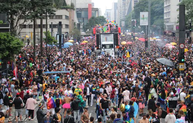 Confira a programação oficial da 27ª Parada do Orgulho LGBT+ de São Paulo