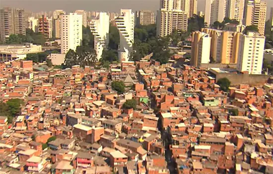 ‘Cidade’ com 100 mil pessoas