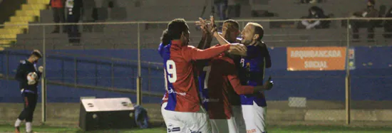 Paraná entra em campo hoje em busca da liderança da Série B