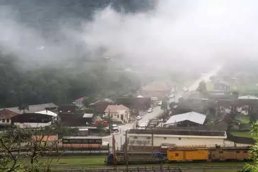 Espaço Cultural da estação Clínicas se transforma em uma Vila Inglesa do século XIX