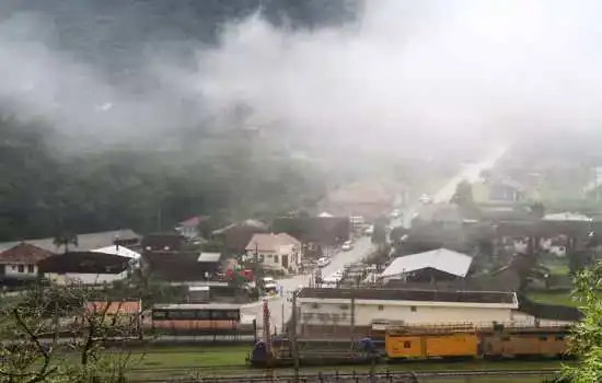 Espaço Cultural da estação Clínicas se transforma em uma Vila Inglesa do século XIX